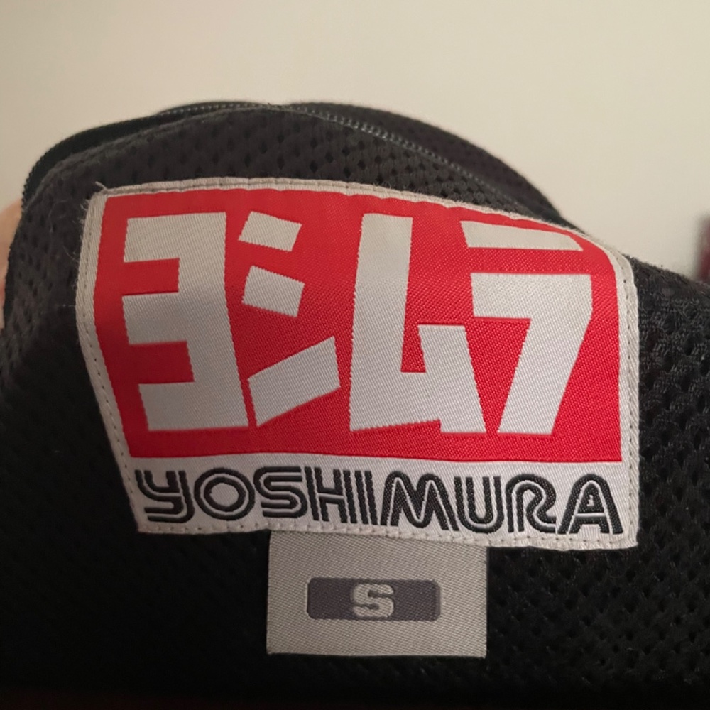 YOSHIMURA フード付きジャケット Lサイズ ブラック/レッド YOSHIMURA フード付きジャケット Lサイズ ブラック/レッド